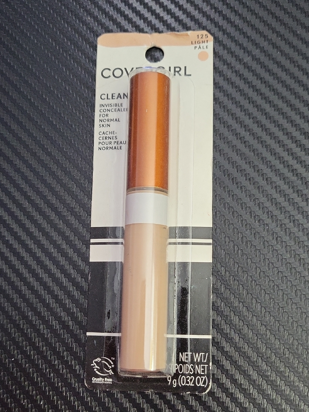 NEW COVERGIRL Clean Concealer in Light